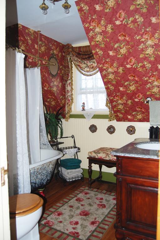 Schuster Mansion Bed & Breakfast Milwaukee Ruang foto