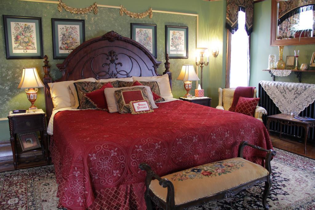 Schuster Mansion Bed & Breakfast Milwaukee Ruang foto